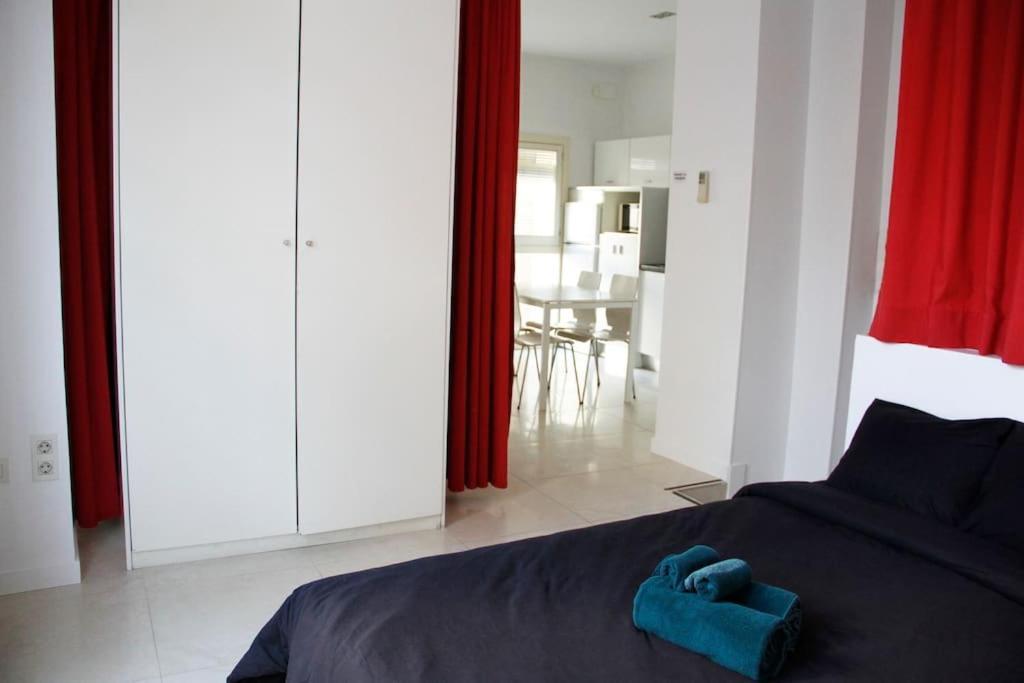 Cosy Apartment / Literally At The Foot Of Alhambra Granada Ngoại thất bức ảnh