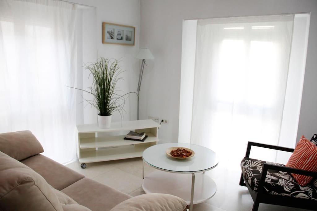 Cosy Apartment / Literally At The Foot Of Alhambra Granada Ngoại thất bức ảnh